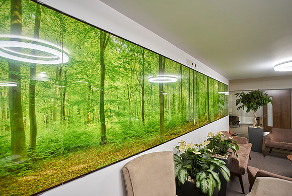The Alexandra Hospital, Cheadle  PhotoGlassWorks Front Lit in Main Reception, 6 x 1m